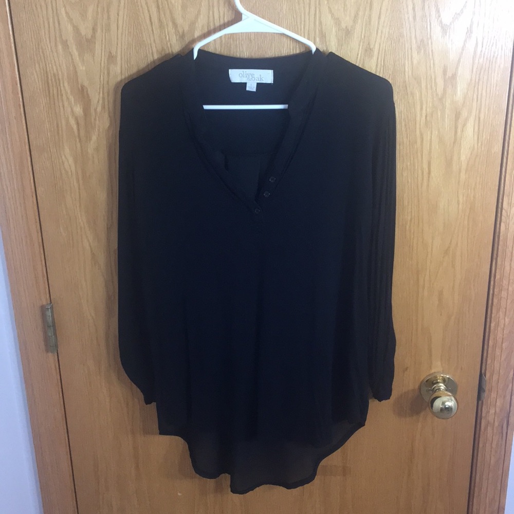 Black quarter button up shirt